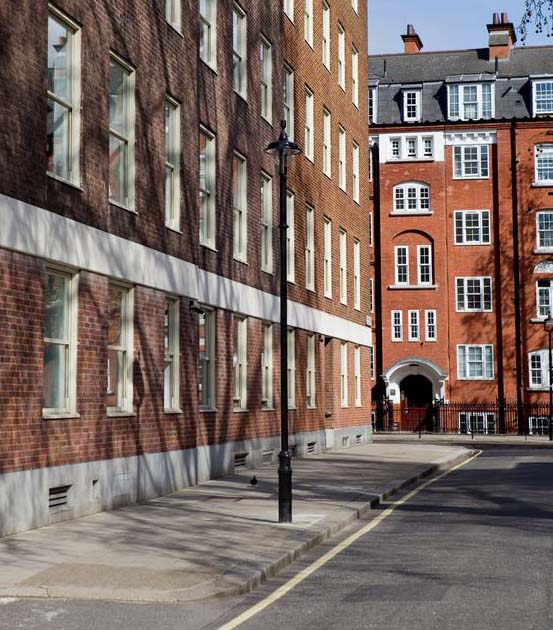 commercial gutter cleaning